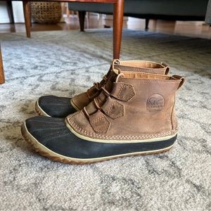 Sorel Women’s size 7.5 boots